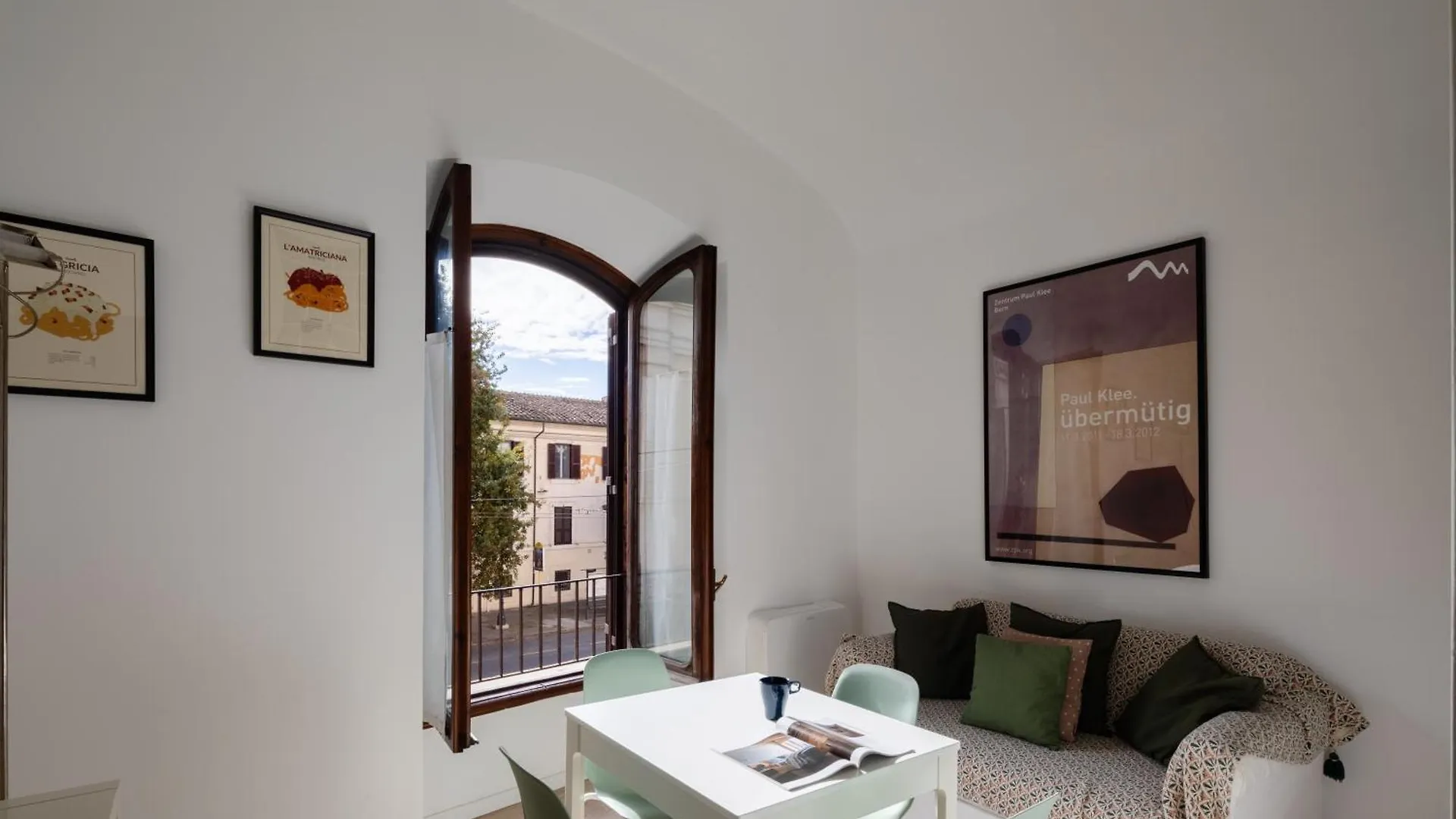 Apartment 2 Bedrooms Flat Near The Colosseum Rome
