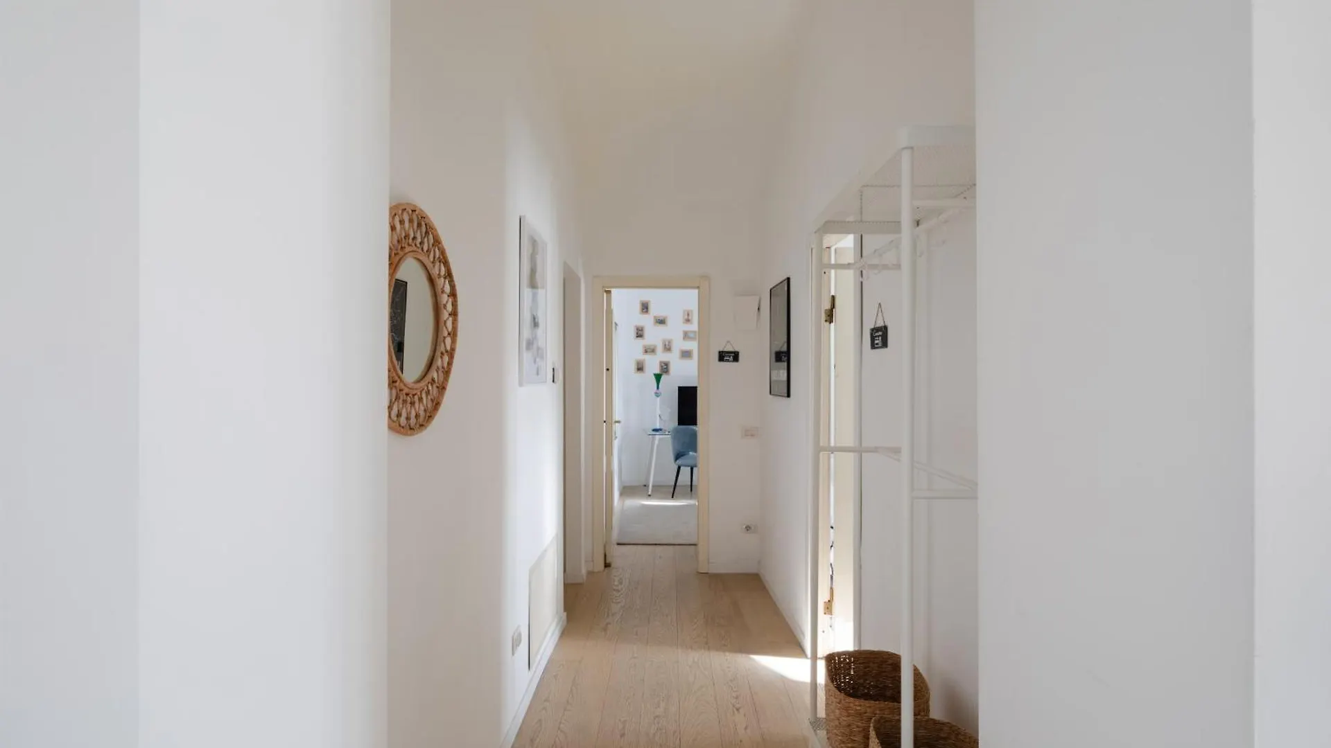 Apartment 2 Bedrooms Flat Near The Colosseum Rome Italy